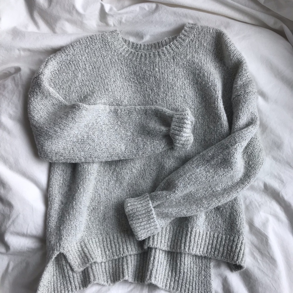 Brandy Melville Sweater